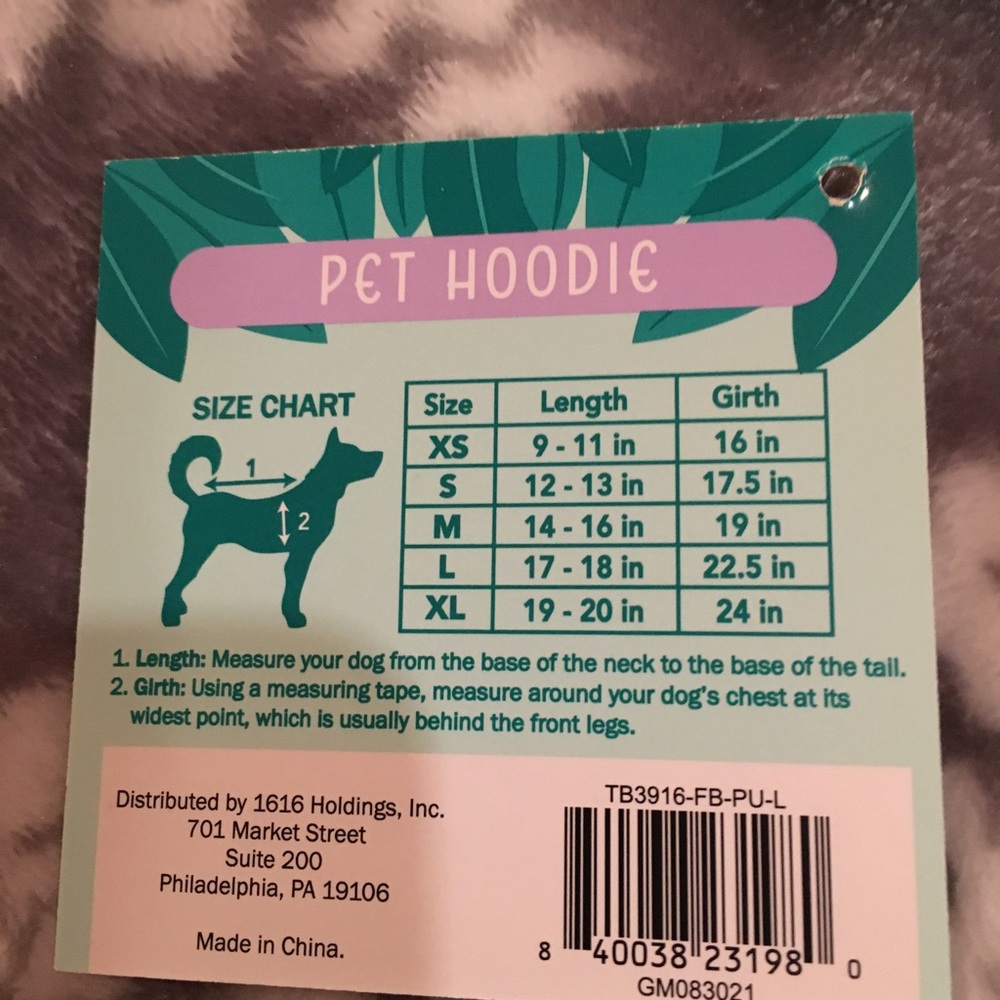 Pet 🐾 light hoodie outfit fits most medium size dogs!!🐾 - Picture 4 of 7